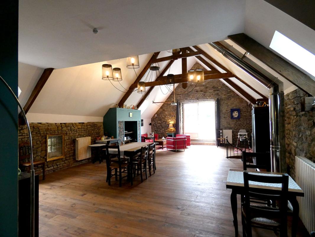 VILLEBAUDON En Basse Normandie : Manoir de 331m2 de 8 pièces sur plus de 6 hectares ! Belle rénovation ! 10