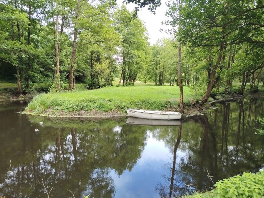 VILLEBAUDON En Basse Normandie : Manoir de 331m2 de 8 pièces sur plus de 6 hectares ! Belle rénovation ! 18