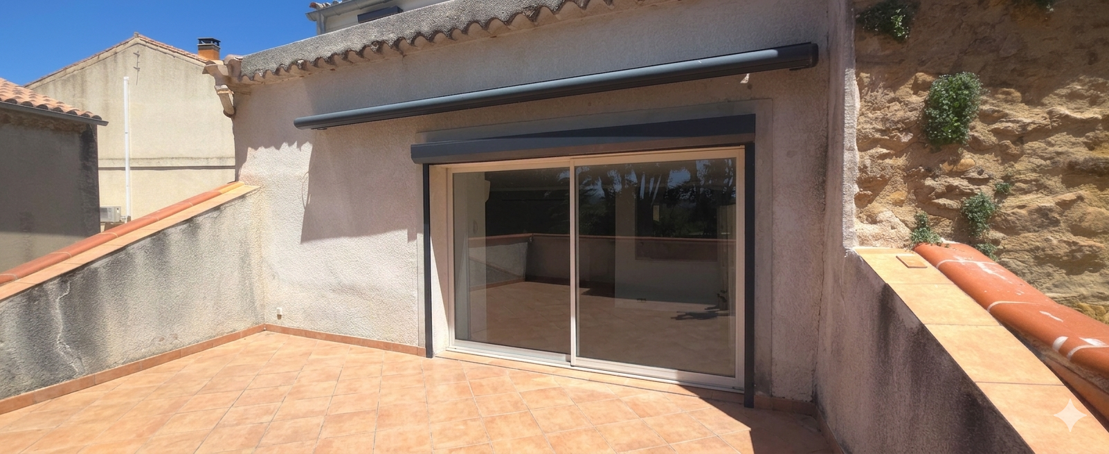 SAINT-ANDRE-DE-ROQUELONGUE INCROYABLE MAISON DE 200 m² AVEC PISCINE INTERIEURE 11