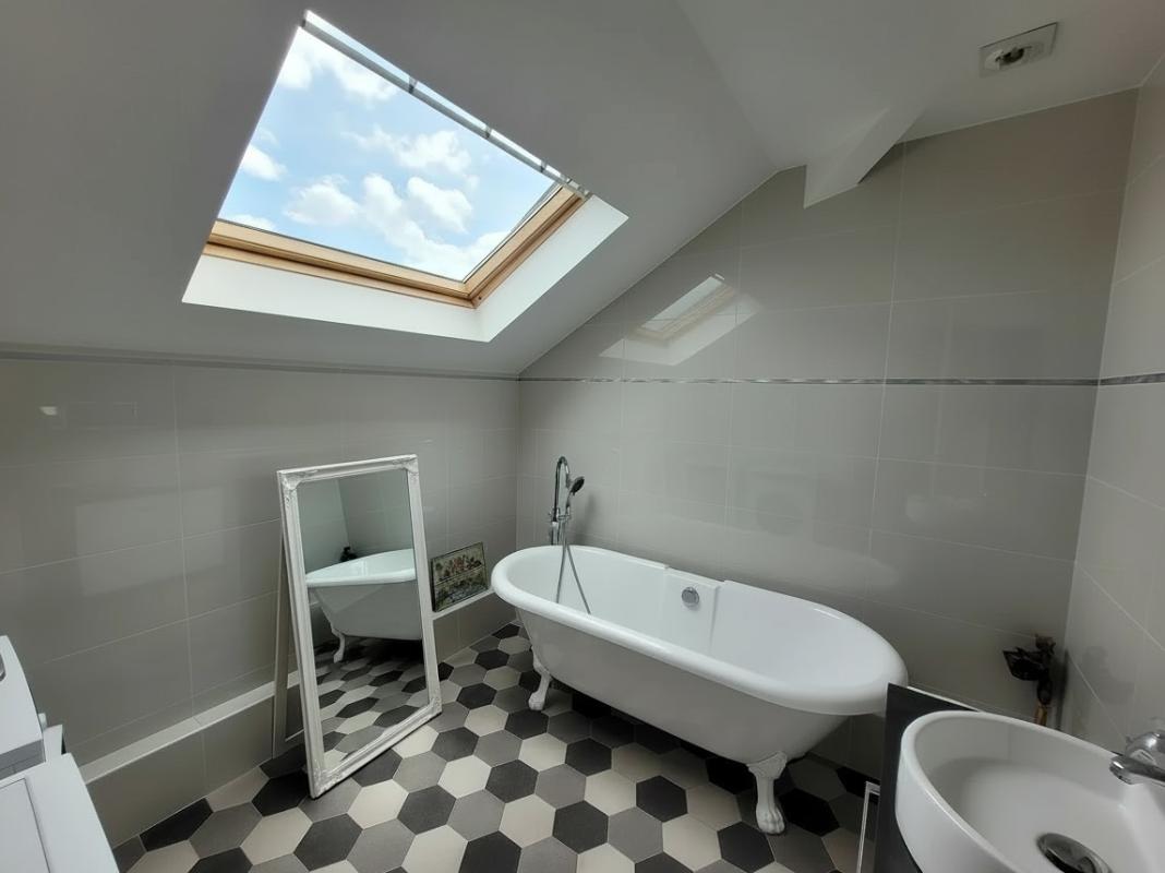 ENGHIEN-LES-BAINS Appartement Duplex, Vue Lac Enghien Les Bains 5 pièce(s) 124.29 m2 11