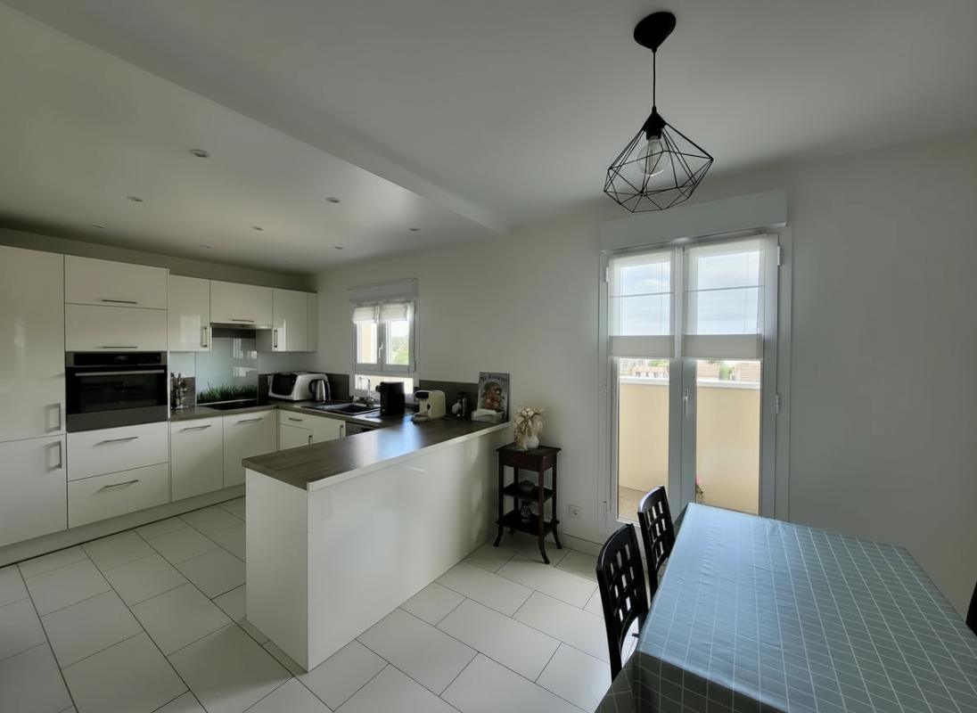 ENGHIEN-LES-BAINS Appartement Duplex, Vue Lac Enghien Les Bains 5 pièce(s) 124.29 m2 5