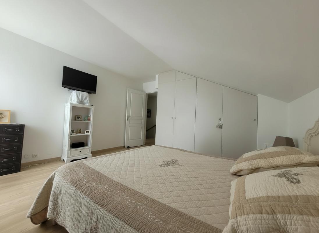 ENGHIEN-LES-BAINS Appartement Duplex, Vue Lac Enghien Les Bains 5 pièce(s) 124.29 m2 8