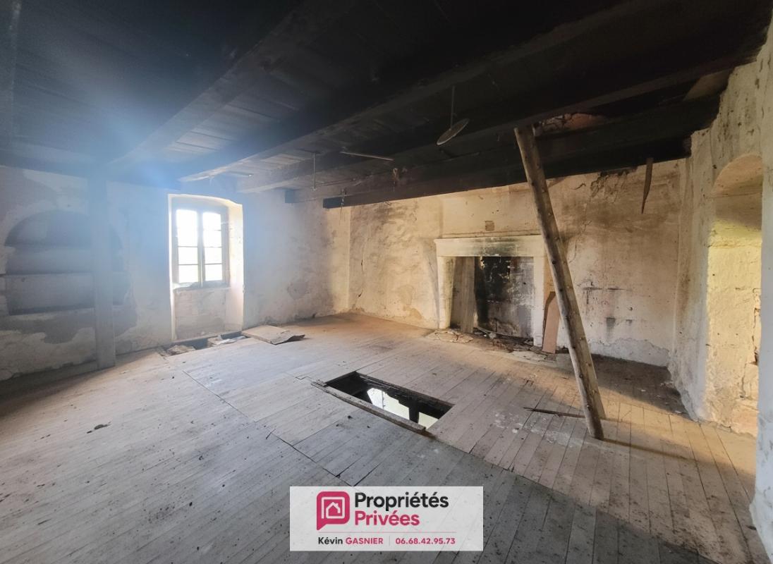 LA ROCHEBEAUCOURT-ET-ARGENTINE LA ROCHEBEAUCOURT (24340) : Maison 5 pièces 88m2 11
