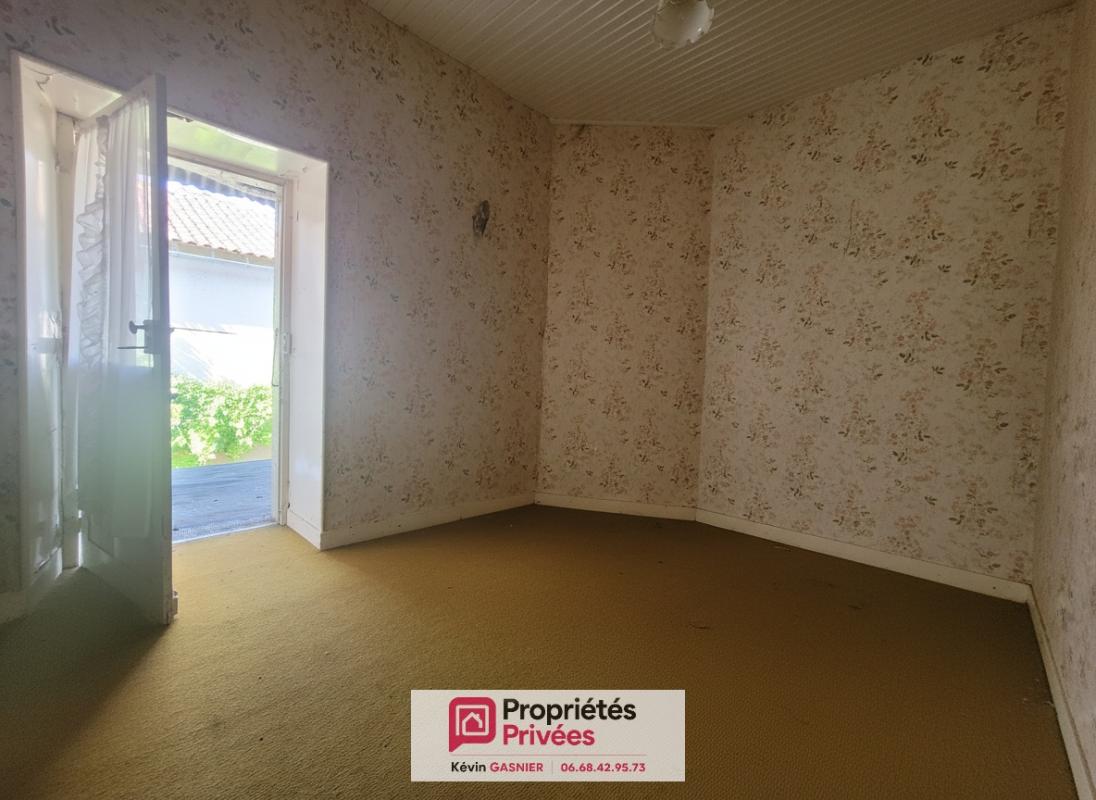 LA ROCHEBEAUCOURT-ET-ARGENTINE LA ROCHEBEAUCOURT (24340) : Maison 5 pièces 88m2 7