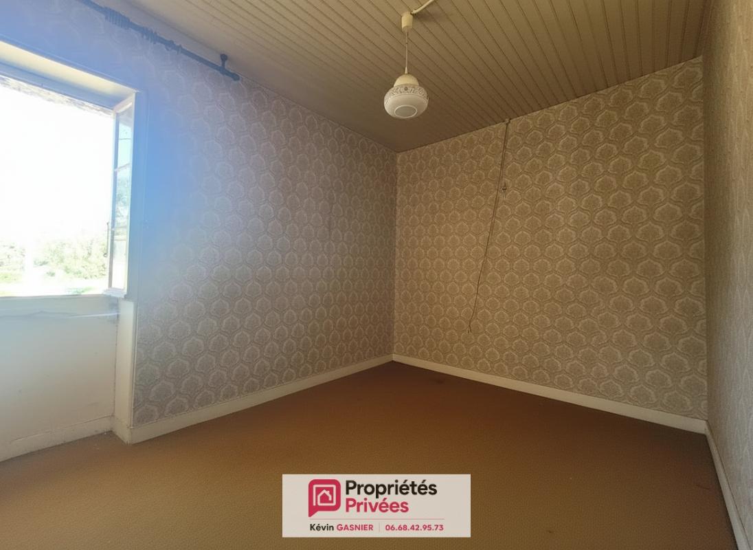 LA ROCHEBEAUCOURT-ET-ARGENTINE LA ROCHEBEAUCOURT (24340) : Maison 5 pièces 88m2 8