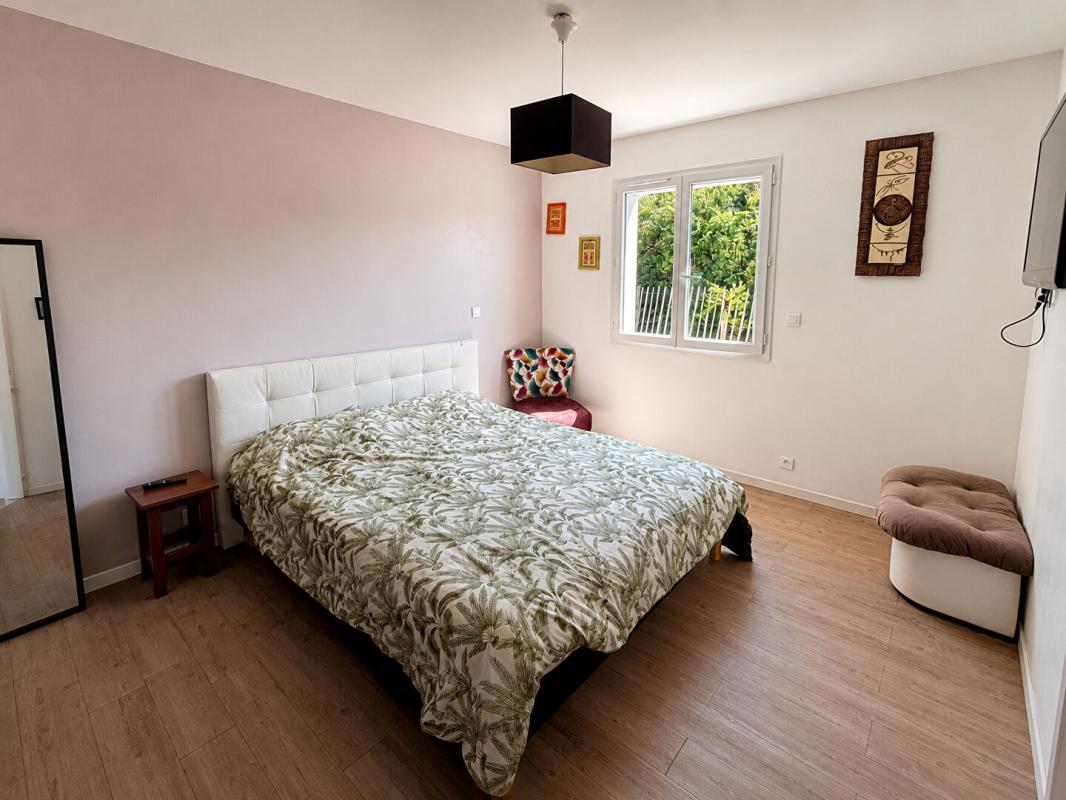 AUDENGE Maison Audenge 7 pièces 155 m2 sur 1,7 ha de terrain 16