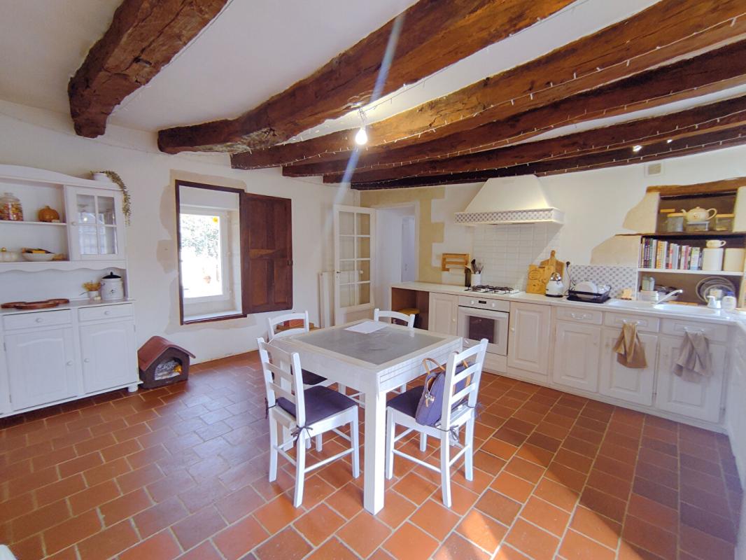 COUSSAY-LES-BOIS Maison de pays Coussay Les Bois 6 pièces 125 m2 4