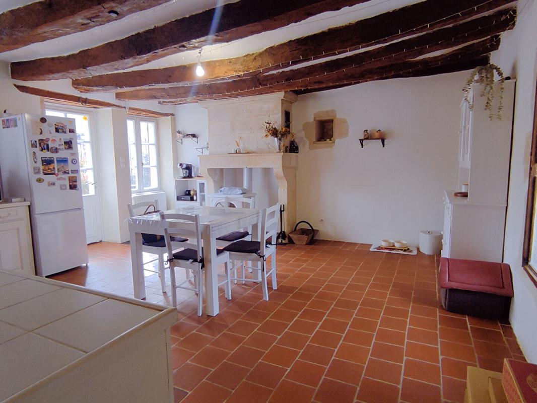 COUSSAY-LES-BOIS Maison de pays Coussay Les Bois 6 pièces 125 m2 5