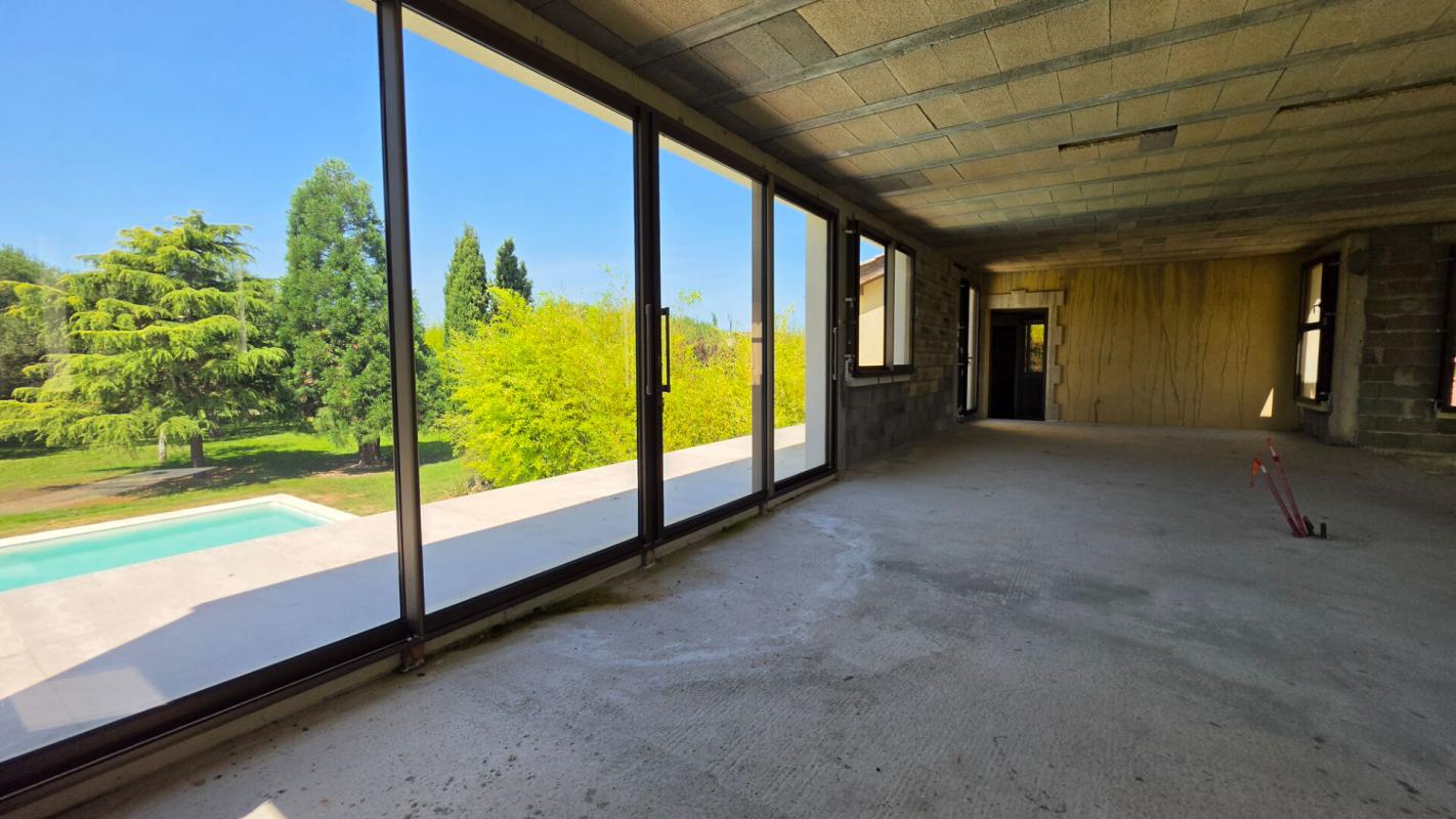 SAINT-MARTIAL-D'ARTENSET Propriété d'exception avec extension contemporaine, parc arboré, piscine et potentiel domaine privé entre Bordeaux et Périgueux 13