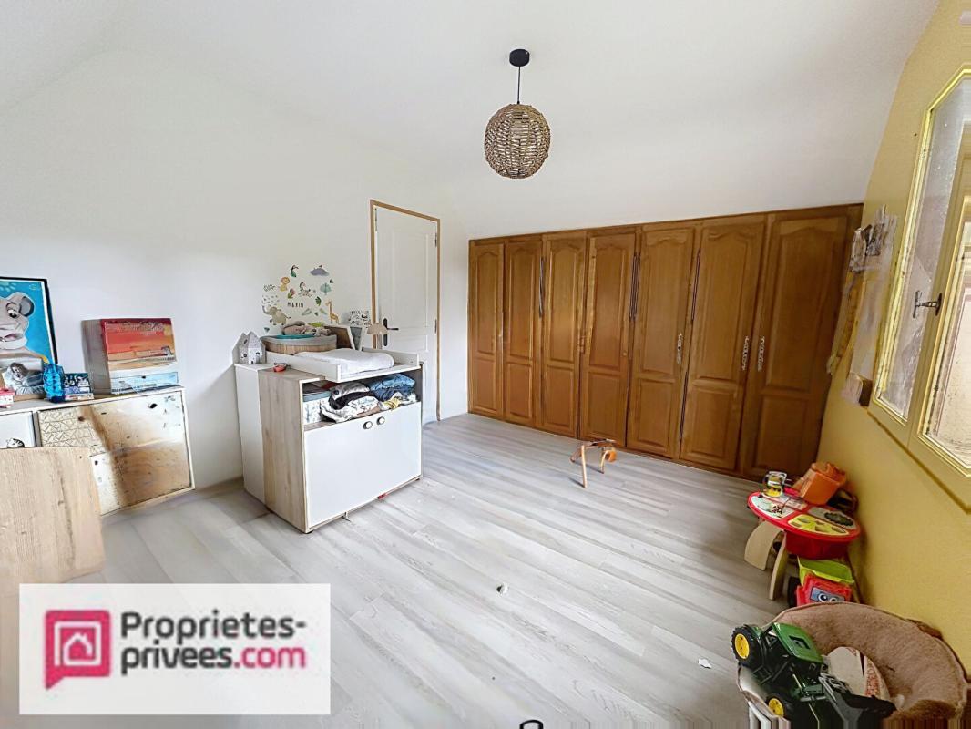 SAINT-DESIR MAISON FAMILIALE RÉNOVÉE AVEC DÉPENDANCE, RUISSEAU ET CADRE BUCOLIQUE À 5 MINUTES DE LISIEUX 9