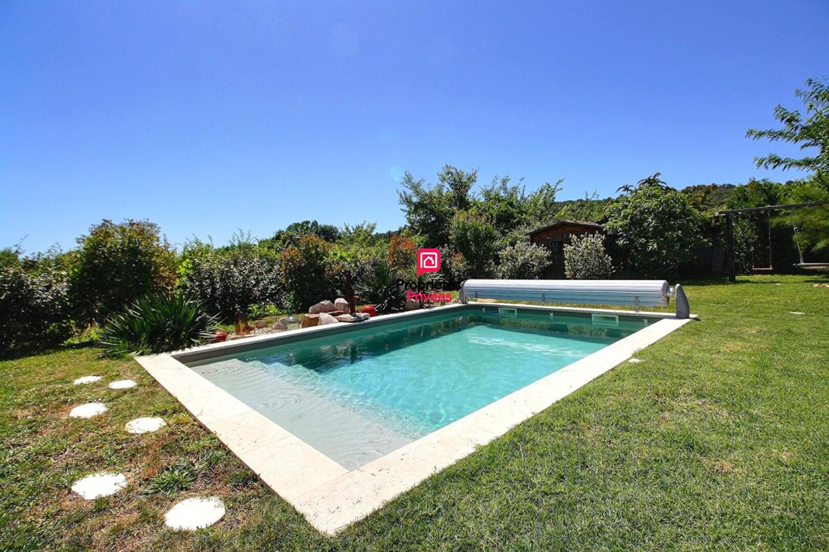 VACQUIERES Maison 127 m² avec 4 chambres + piscine à Vacquières 6