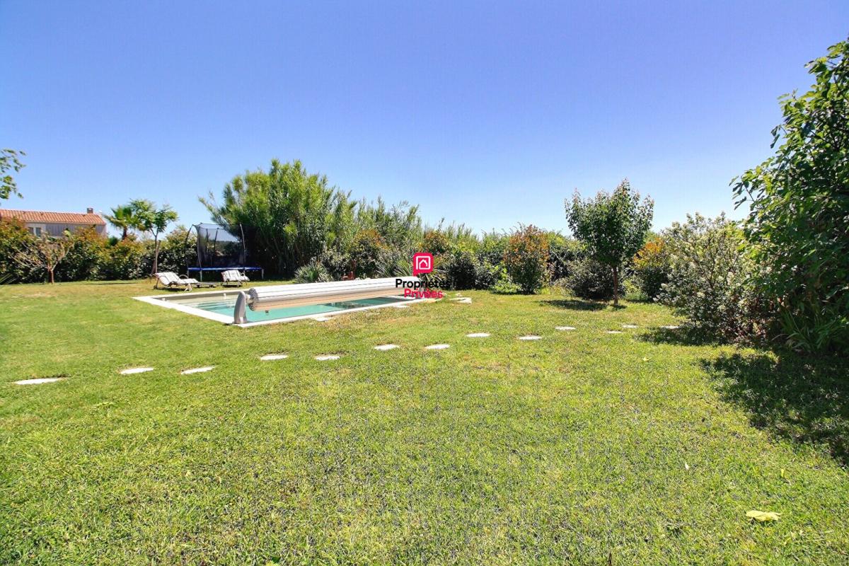 VACQUIERES Maison 127 m² avec 4 chambres + piscine à Vacquières 7