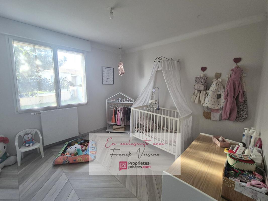 LES EPESSES A VENDRE en Exclusivité aux Epesses, maison de 193 m2 avec 4 chambres sur une parcelle de 753 m2 env 10