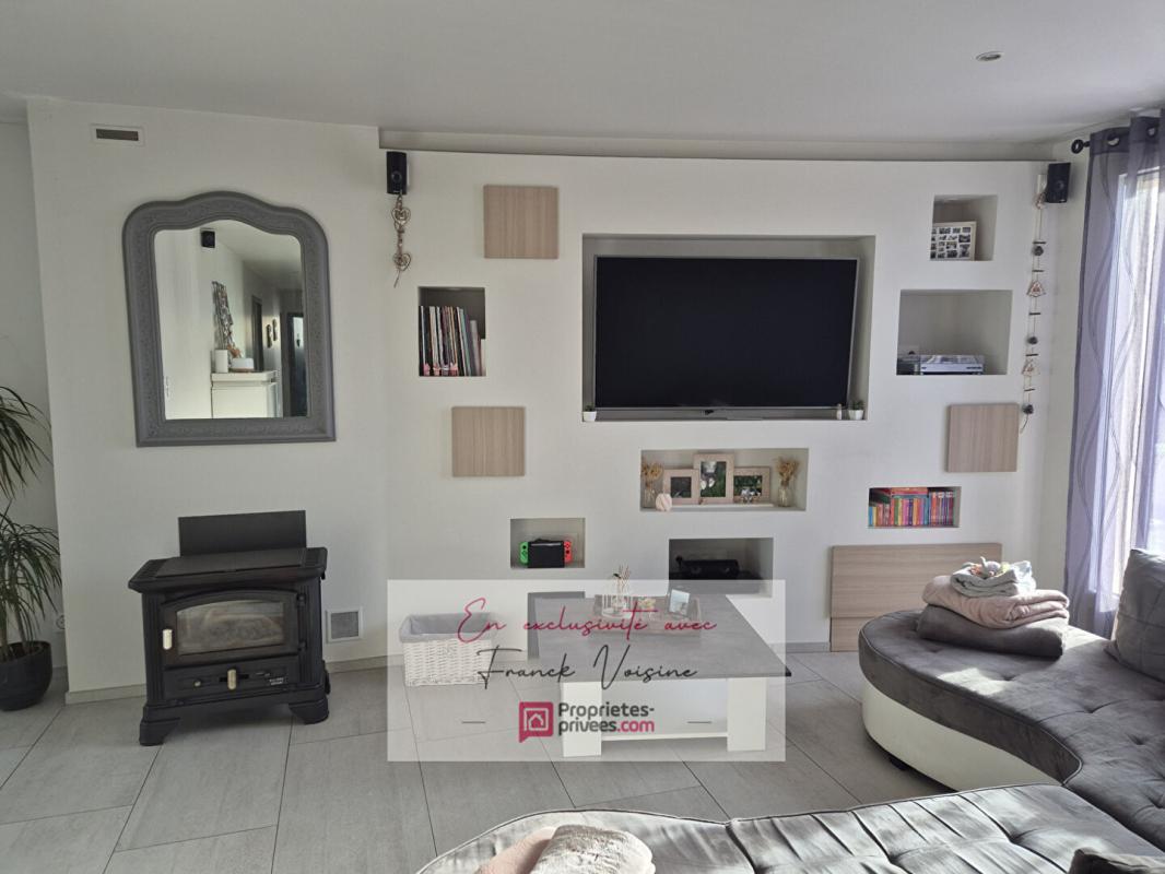 LES EPESSES A VENDRE en Exclusivité aux Epesses, maison de 193 m2 avec 4 chambres sur une parcelle de 753 m2 env 14