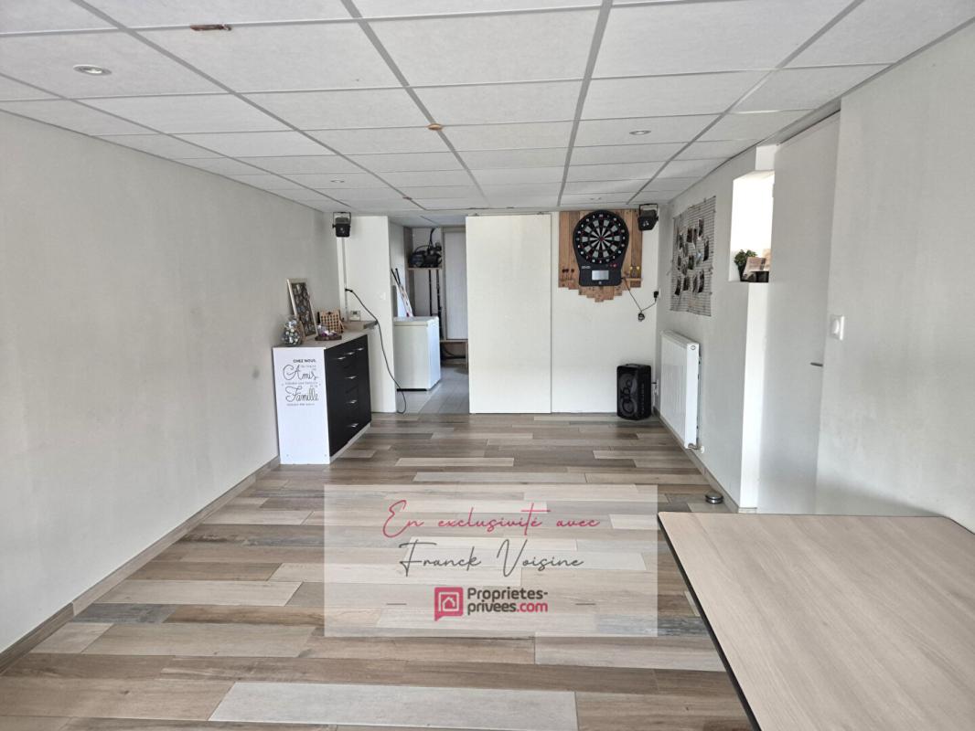 LES EPESSES A VENDRE en Exclusivité aux Epesses, maison de 193 m2 avec 4 chambres sur une parcelle de 753 m2 env 5