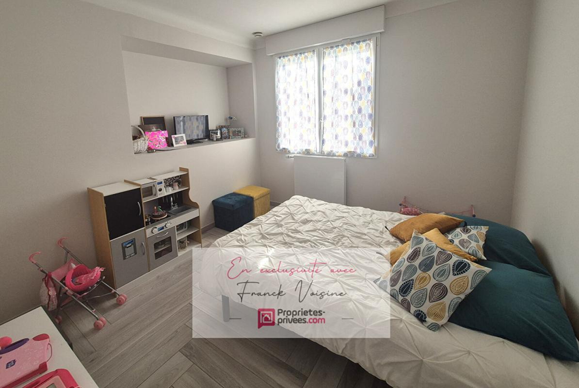 LES EPESSES A VENDRE en Exclusivité aux Epesses, maison de 193 m2 avec 4 chambres sur une parcelle de 753 m2 env 7