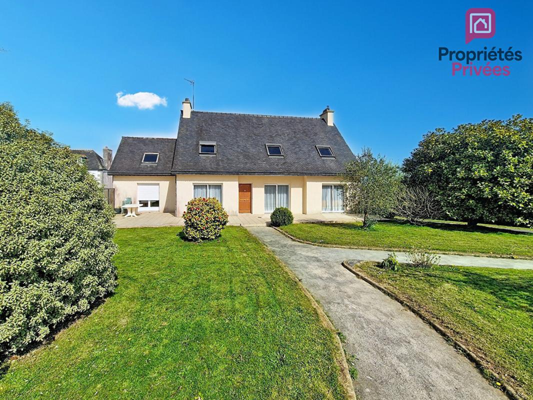PLOUIGNEAU Maison Plouigneau 10 pièce(s) 218 m2 2