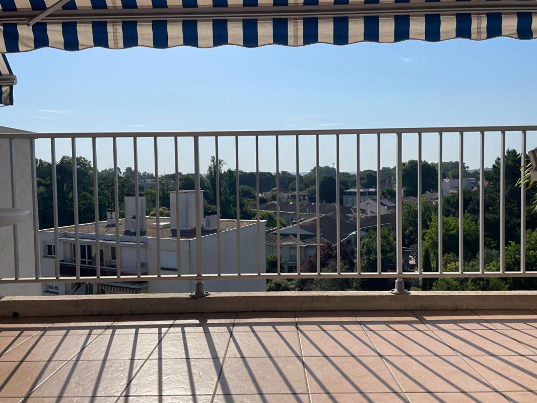 BORDEAUX APPARTEMENT BORDEAUX CAUDERAN - 4 pièces - 80 m2 environ 12
