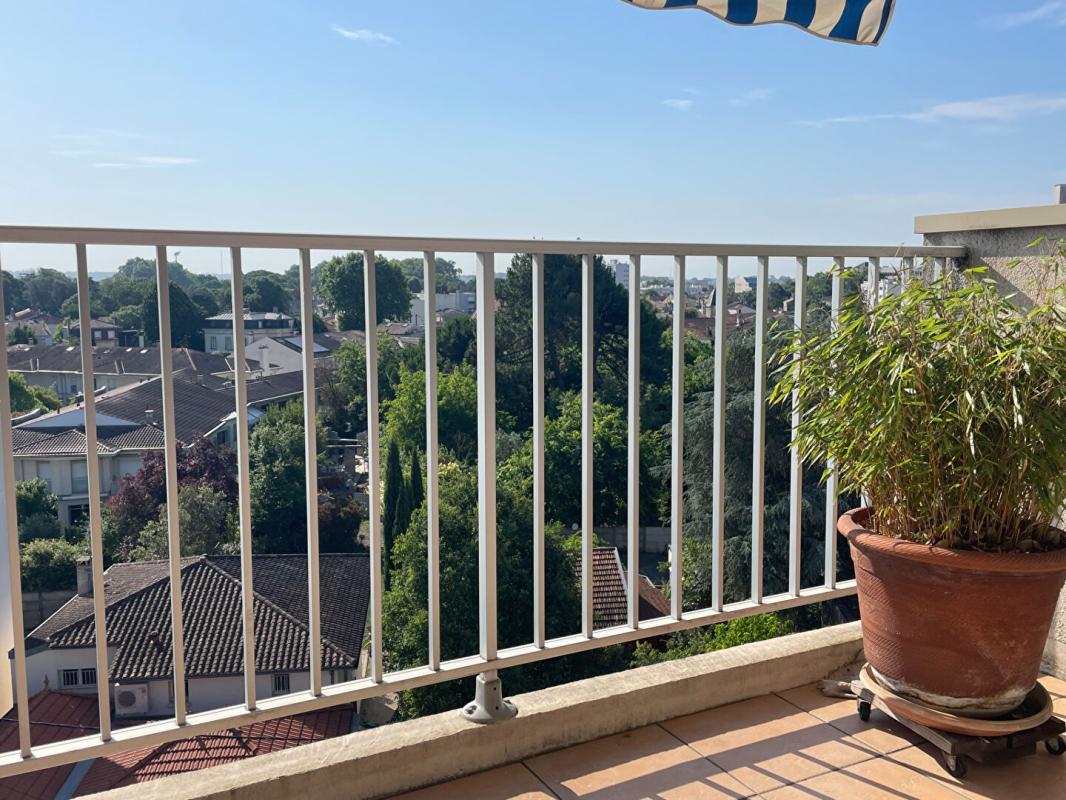 BORDEAUX APPARTEMENT BORDEAUX CAUDERAN - 4 pièces - 80 m2 environ 6