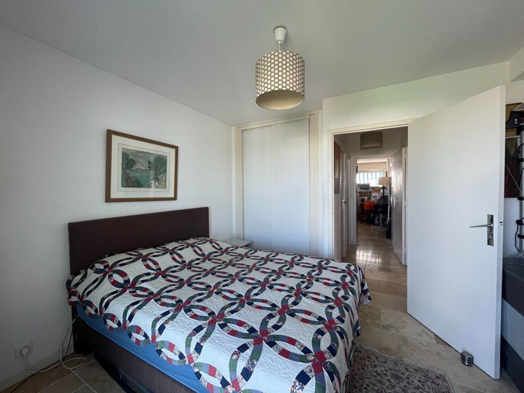 BORDEAUX APPARTEMENT BORDEAUX CAUDERAN - 4 pièces - 80 m2 environ 9