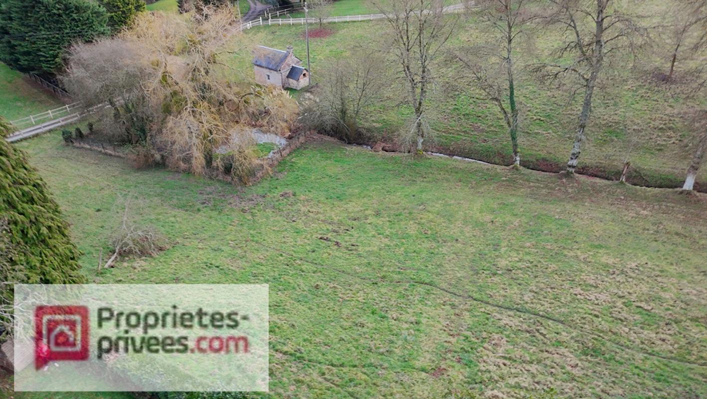 SAINT-DESIR Grande maison familiale aux portes de Lisieux, dans un environnement boisé 17
