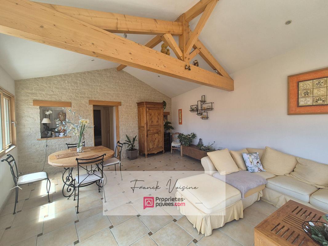 MOUCHAMPS A VENDRE à Mouchamps, Maison de 116 m2 avec 3 chambres sur une parcelle de 1575 m2 1