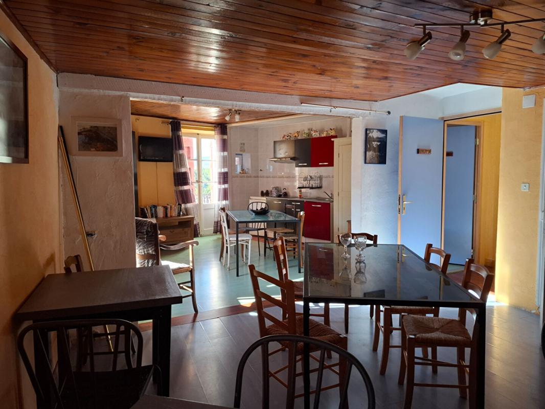AUREL ENSEMBLE IMMOBILIER DE 338 M²  ANCIEN HÔTEL-RESTAURANT ET MAISON DE CARACTÈRE 285000 5