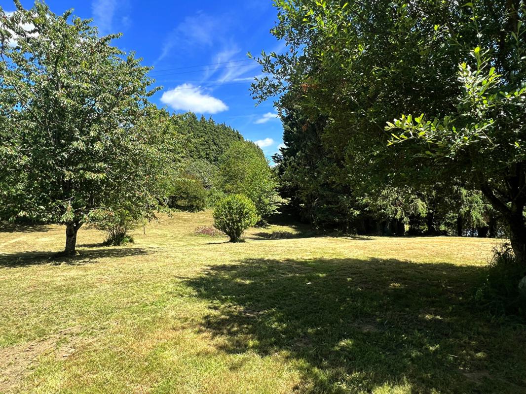 SARLANDE Etang avec chalet 4 pièce(s) 35 m2 5