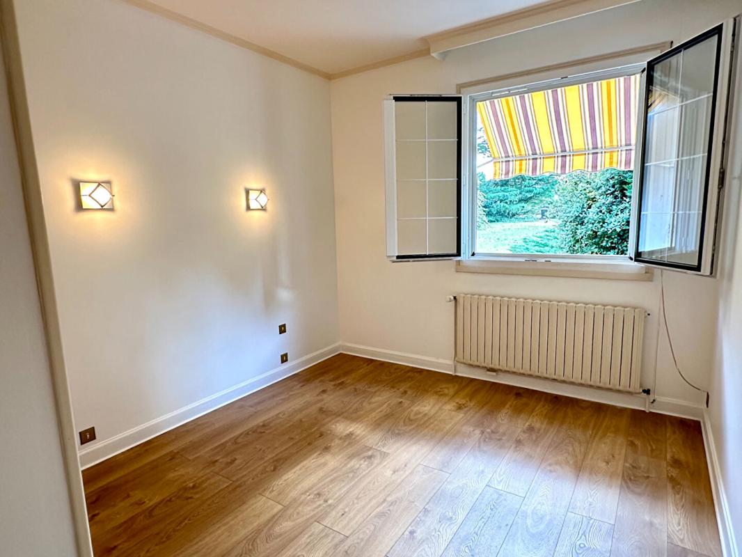 CONFLANS-SUR-LOING 1h30 de PARIS - Maison de caractère de 190 m2, au calme absolu dans un environnement privilégié, parc d'environ 4400 m2 11