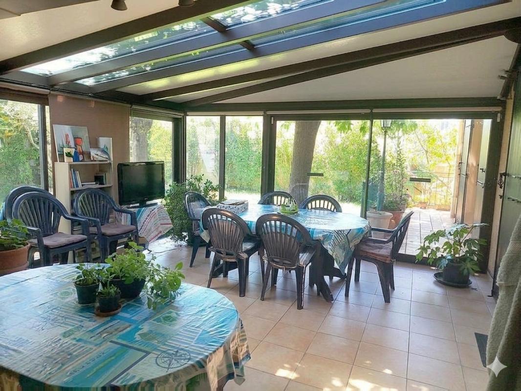 MARSEILLE-13E-ARRONDISSEMENT Maison avec piscine et garage, Marseille  quartier Château Gombert 6 pièce(s) 150 m2 11