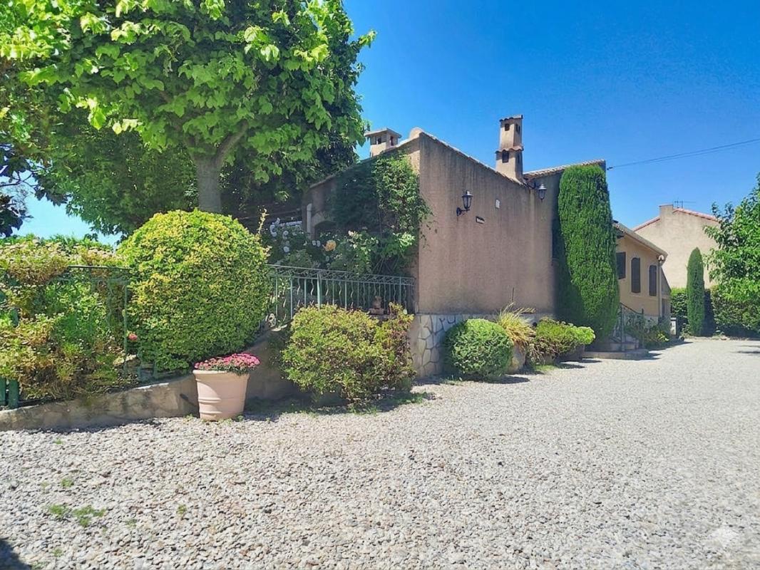 MARSEILLE-13E-ARRONDISSEMENT Maison avec piscine et garage, Marseille  quartier Château Gombert 6 pièce(s) 150 m2 3