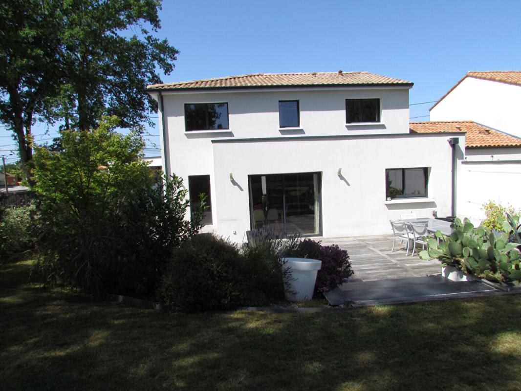NANTES Quartier gachet Nantes Maison 5 pièces 145 m2 terrasse et jardin 1