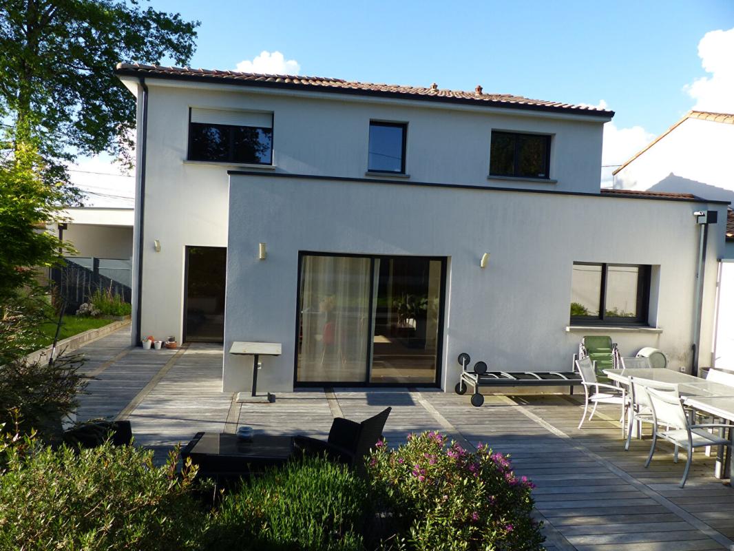NANTES Quartier gachet Nantes Maison 5 pièces 145 m2 terrasse et jardin 5