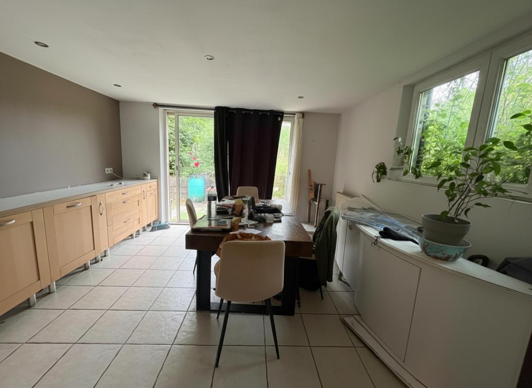 THENAC EXCLUSIVITE Maison à rénover de 271 m2 utile 14