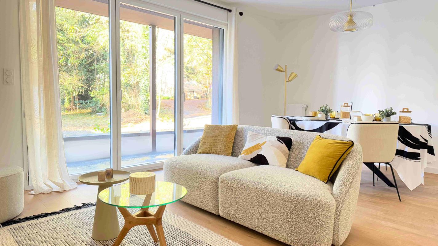 RENNES Appartement - Rennes - 3 pièces - 58.8 m2 + Parking + Loggia - Quartier Jeanne d'Arc 1