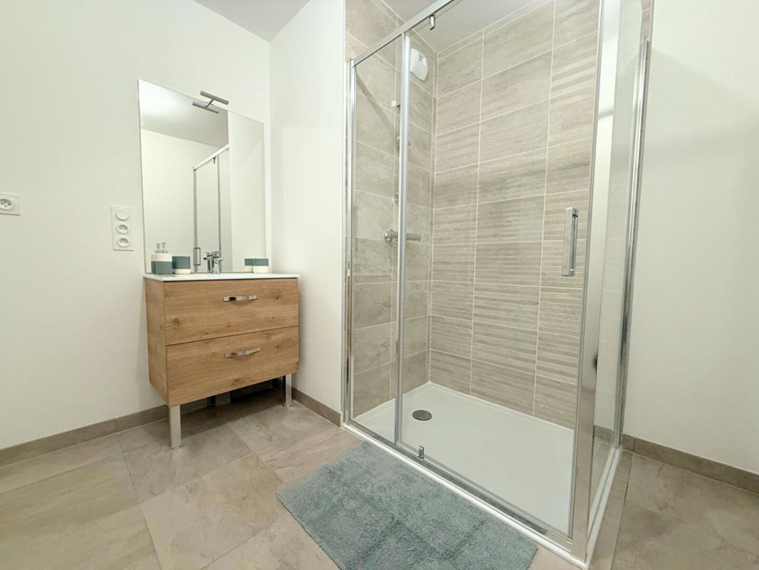 RENNES Appartement - Rennes - 3 pièces - 58.8 m2 + Parking + Loggia - Quartier Jeanne d'Arc 4