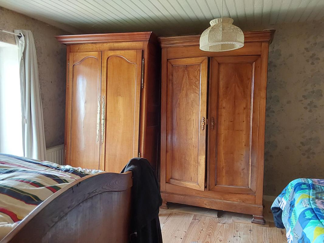 PONT-MELVEZ Maison Pont Melvez 4 pièce(s) 125 m2 13