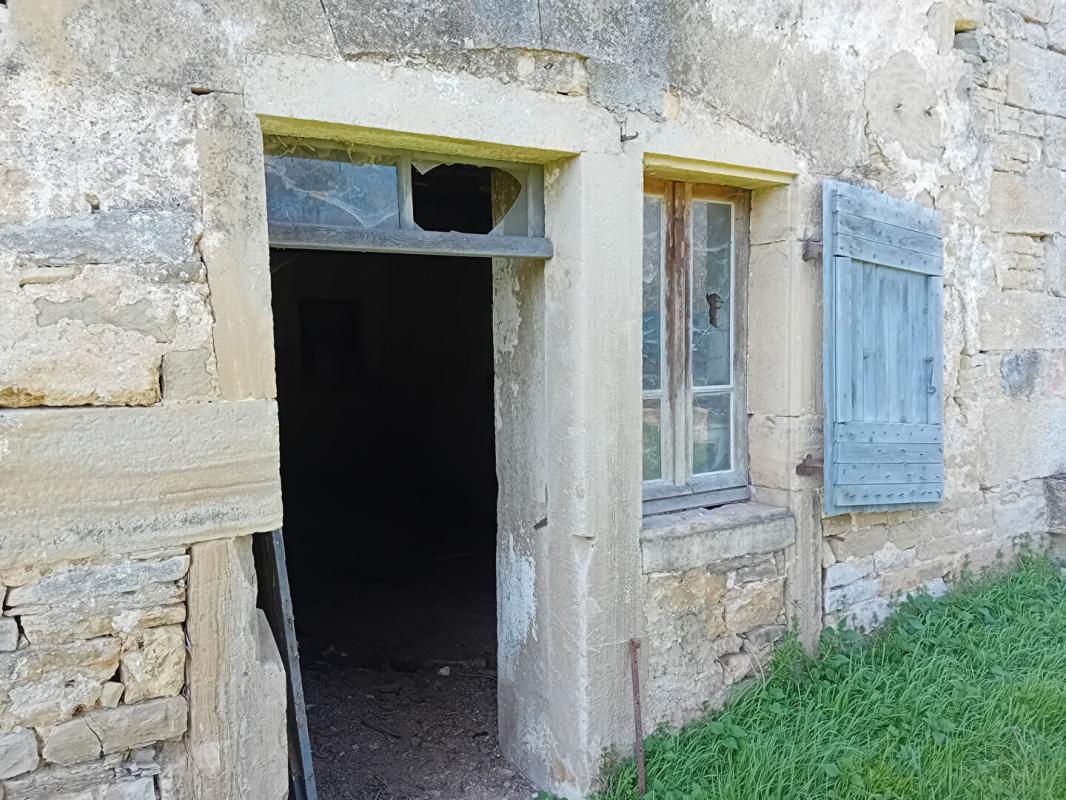 PARISOT Ferme 250 m2 2 maisons grange 12