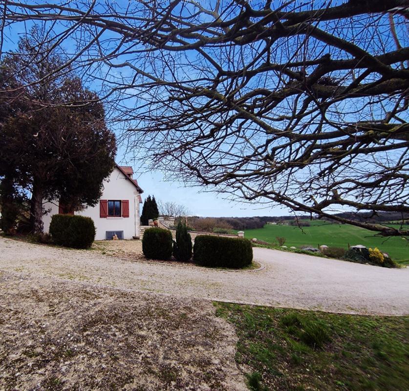 CHAMBON Maison Chambon 8 pièce(s) 160 m2 18