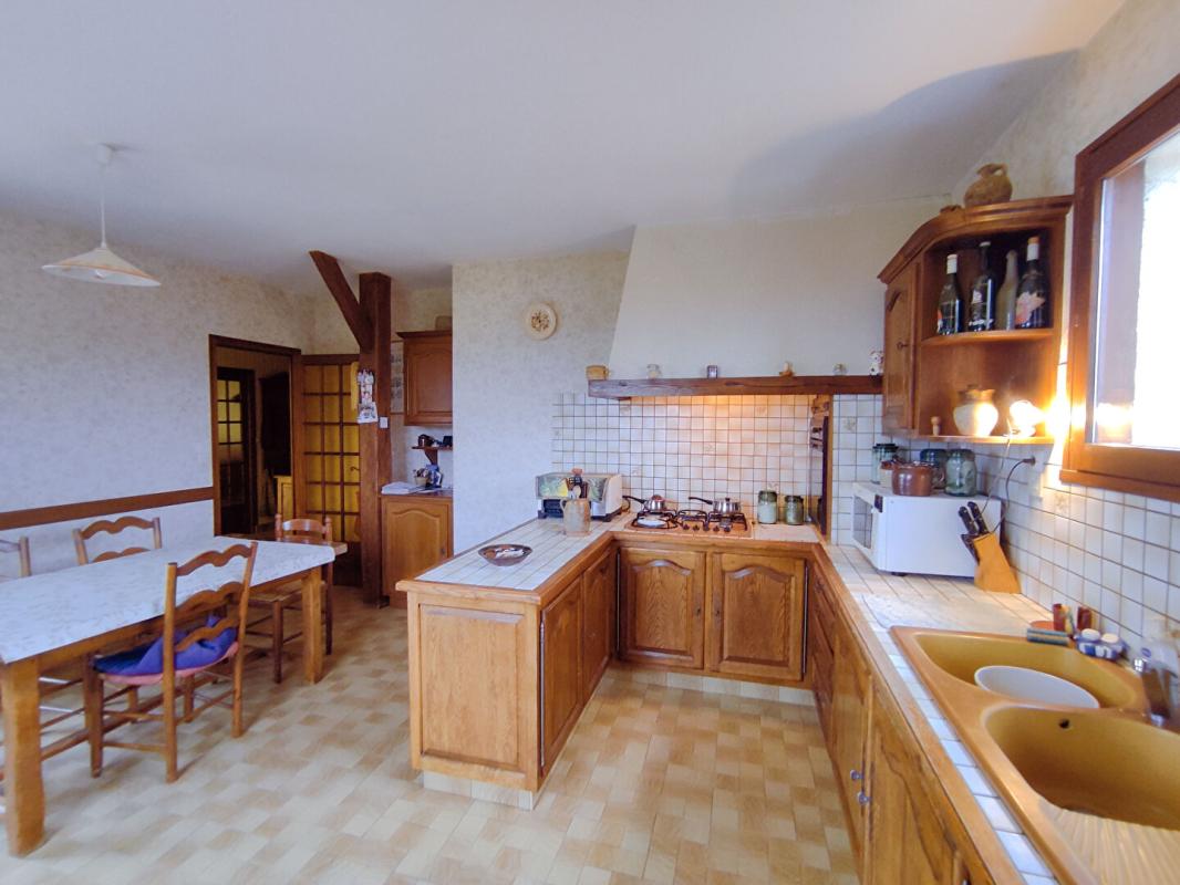 CHAMBON Maison Chambon 8 pièce(s) 160 m2 5
