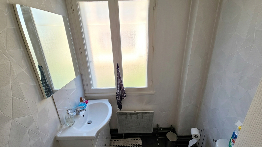 DREUX DREUX 28100 - Local commercial de 44 m² -CENTRE VILLE PREMIUM 7