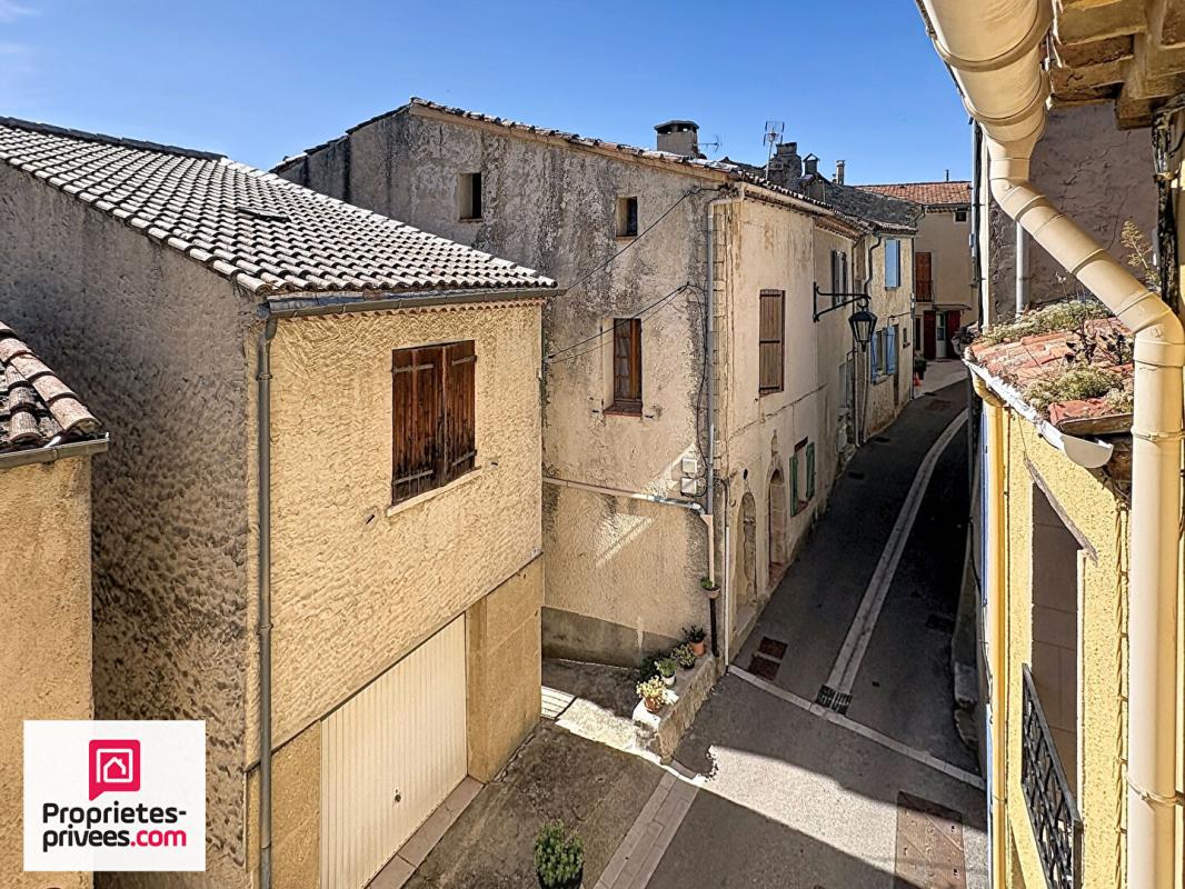RIANS Belle maison de village T3 17