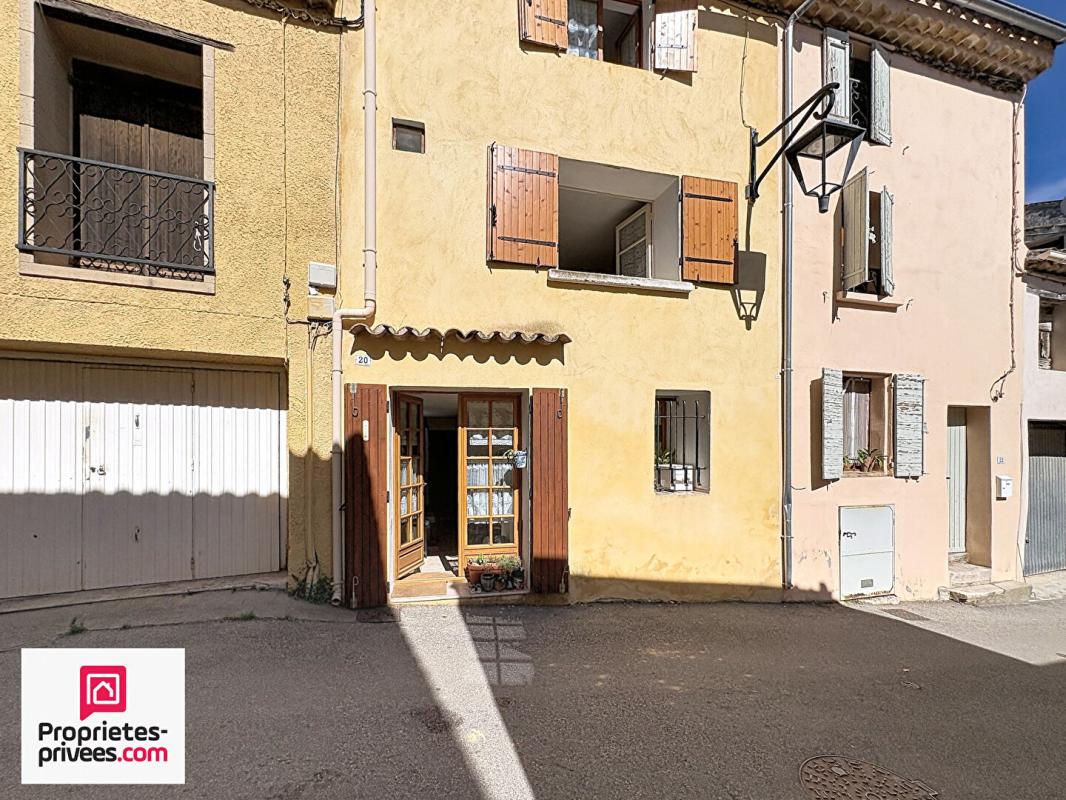RIANS Belle maison de village T3 18