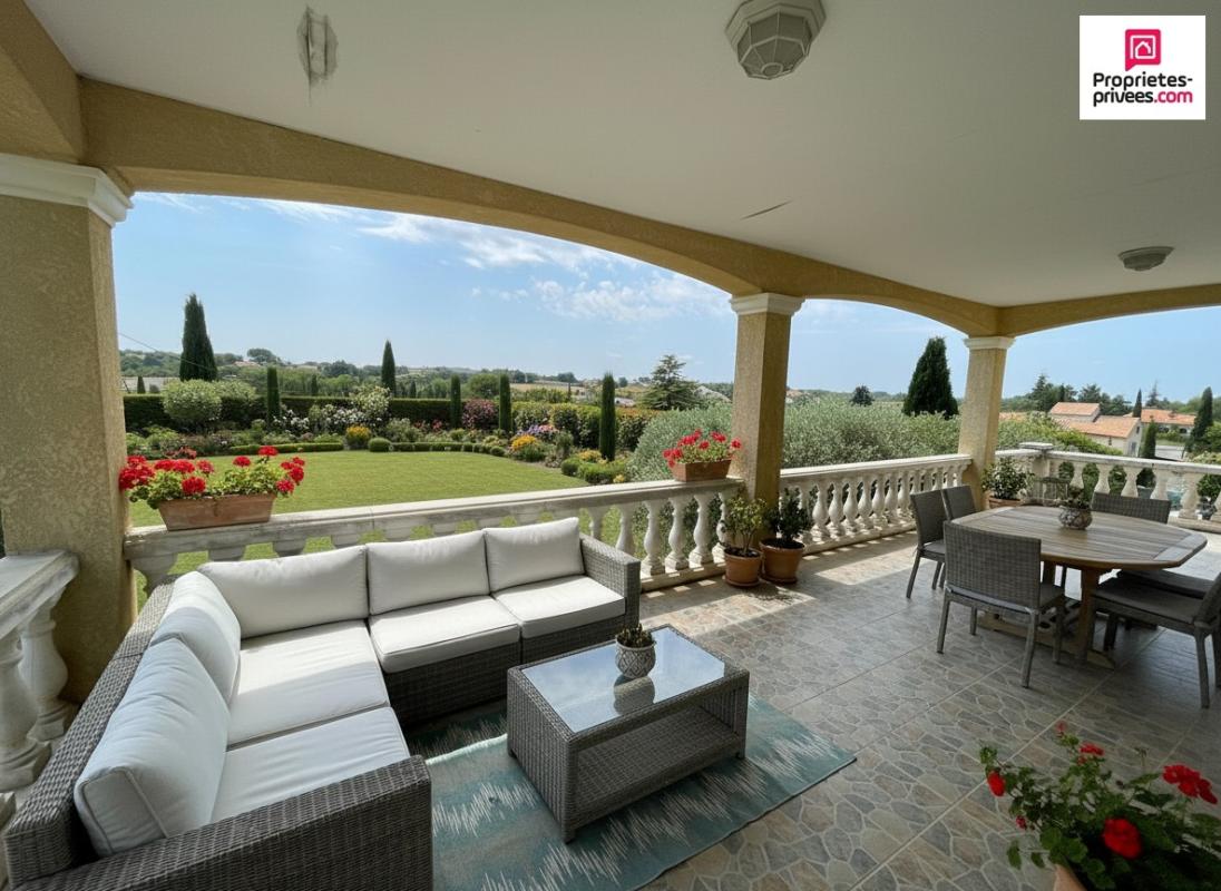 VALENSOLE MAISON DEUX LOGEMENTS ET GRAND GARAGE 4