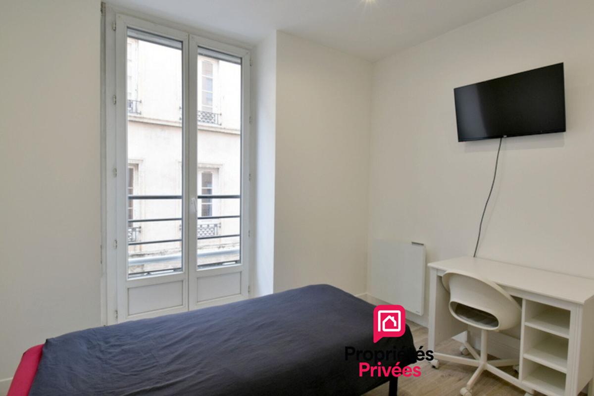 LYON-9E-ARRONDISSEMENT EXCLUSIVITE - PLATEAU A AMENAGER - LYON 9 - 50 m² - STATION VALMY 9
