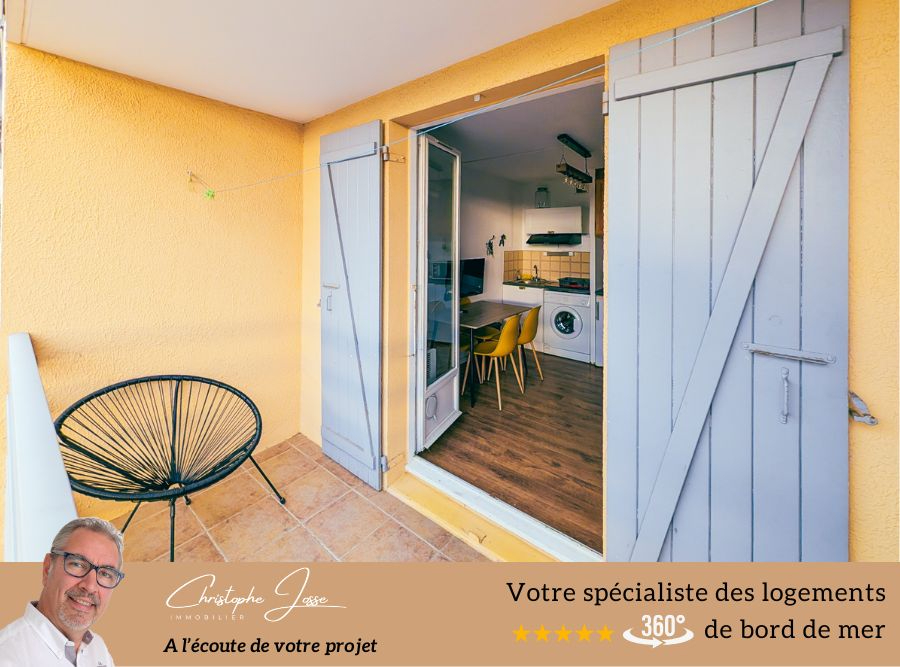 PORT LEUCATE T2 avec terrasse et parking direct plage 2