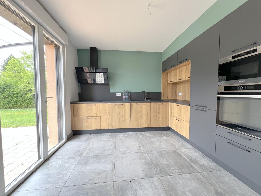 SAVIGNE-L'EVEQUE Maison - Savigné L'Evêque - 8 pièce(s) - 151 m² 6