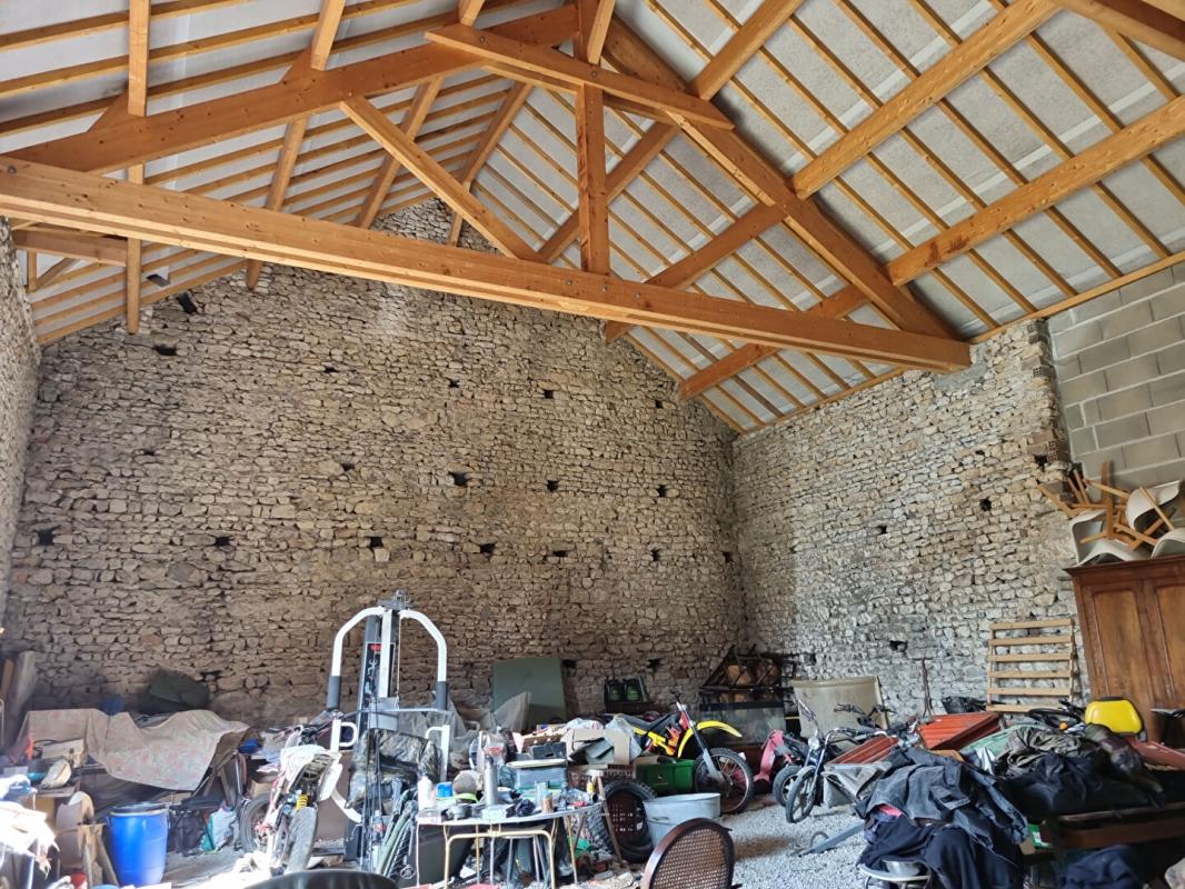 CHAMBON-LA-FORET FERMETTE 70 m² avec une TRES BELLE GRANGE refaite a neuf 8
