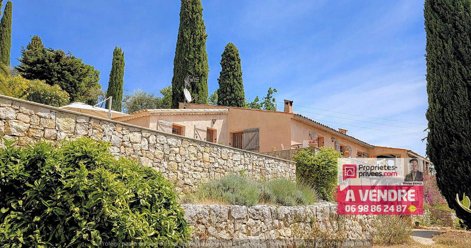 SPERACEDES PROPRIETE PROVENCALE VUE MER 7
