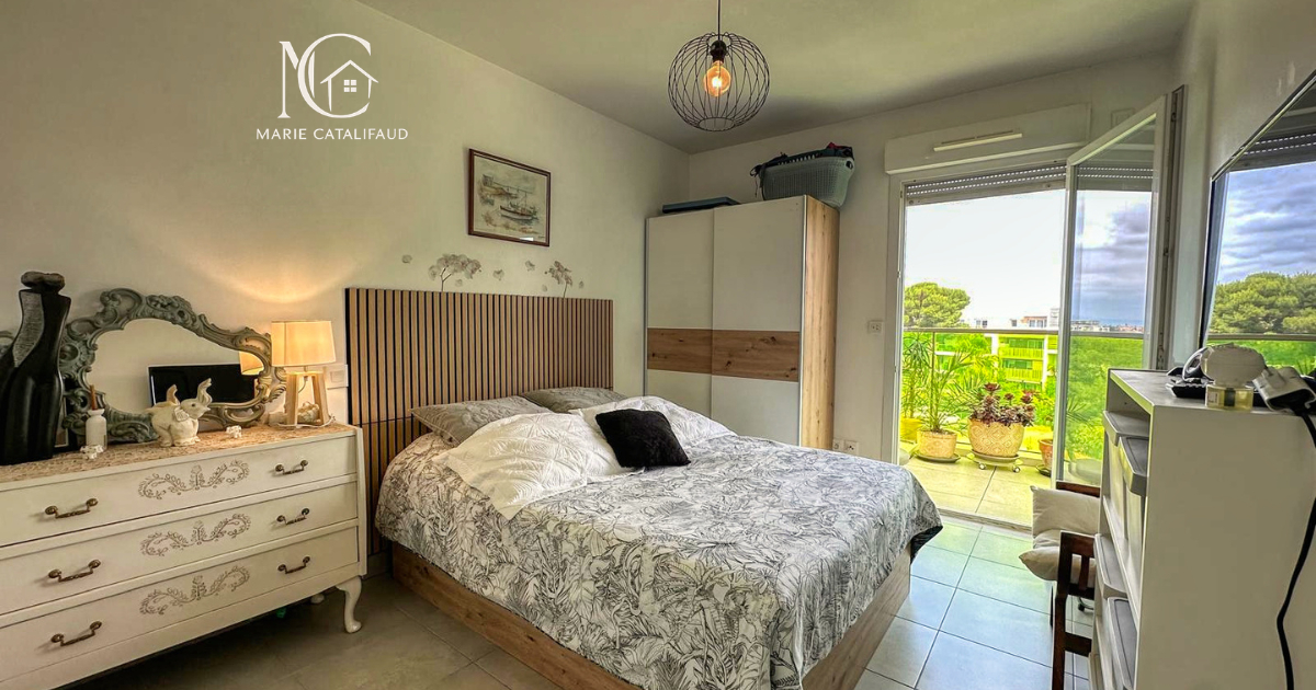 SAINT-RAPHAEL À VENDRE - Charmant 2 pièces de 53 m² avec grande terrasse, PISCINE et parking 6